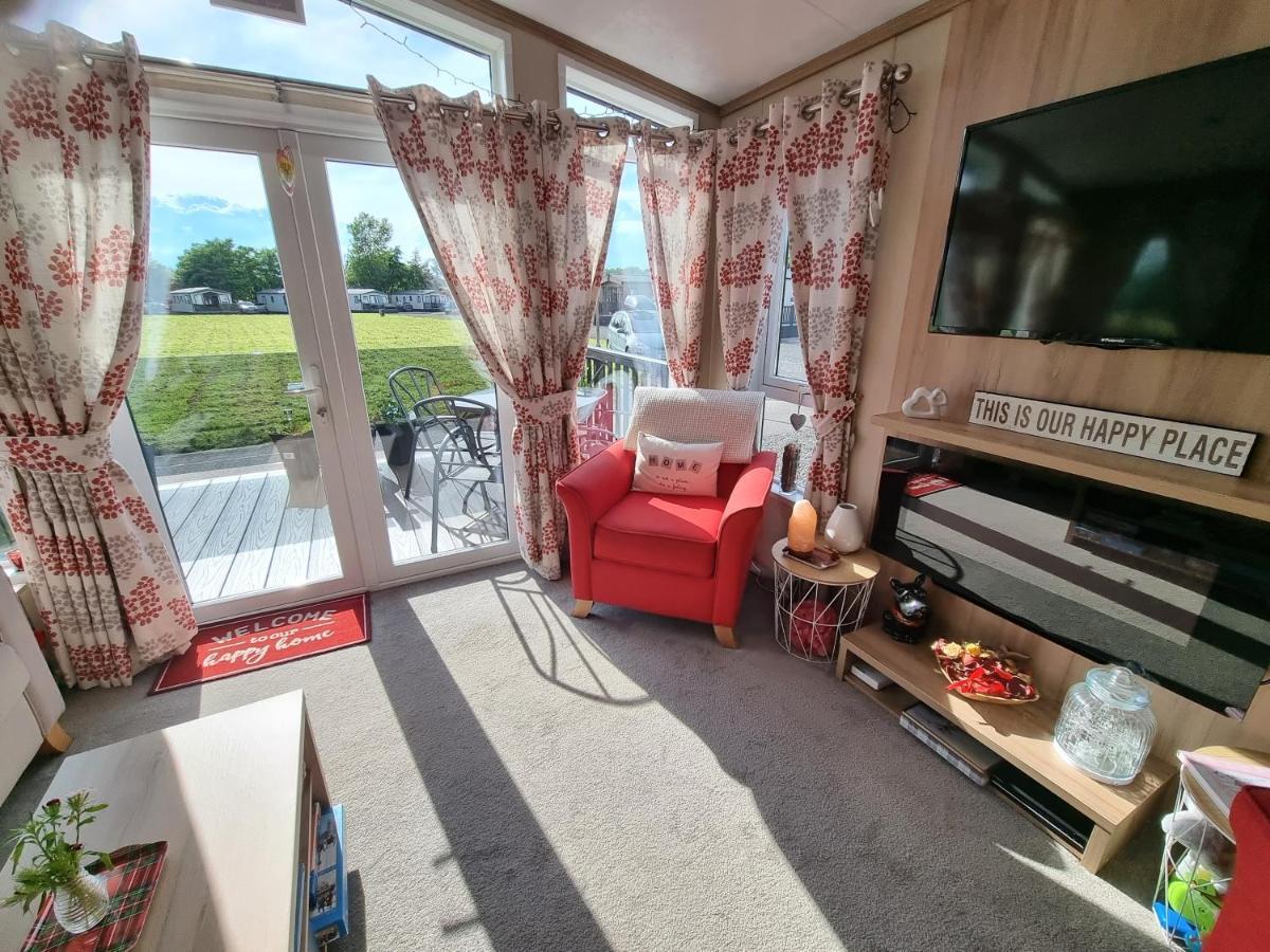 Kimadalyn Villa Forfar Exterior foto